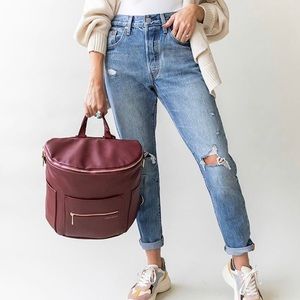 **PRICE IS FIRM**Maroon Fawn Design Bag♥️ 2.0